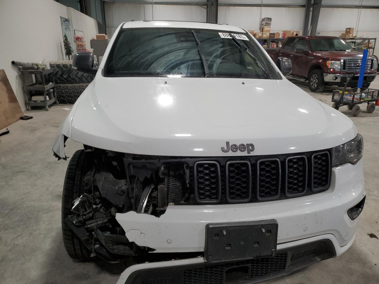 2021 Jeep Grand Cherokee - Image 5