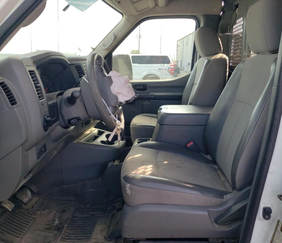 2016 Nissan NV - Image 7