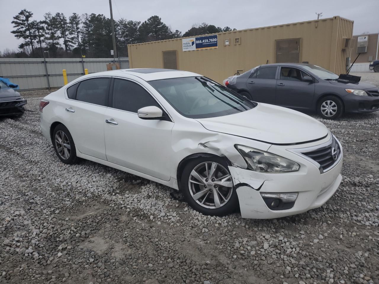 2014 Nissan Altima - Image 4