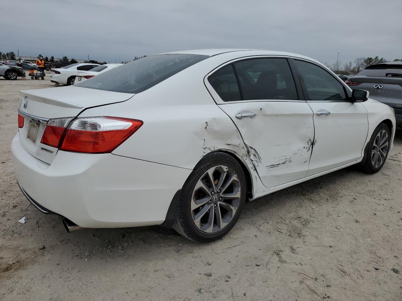2013 Honda Accord - Image 3