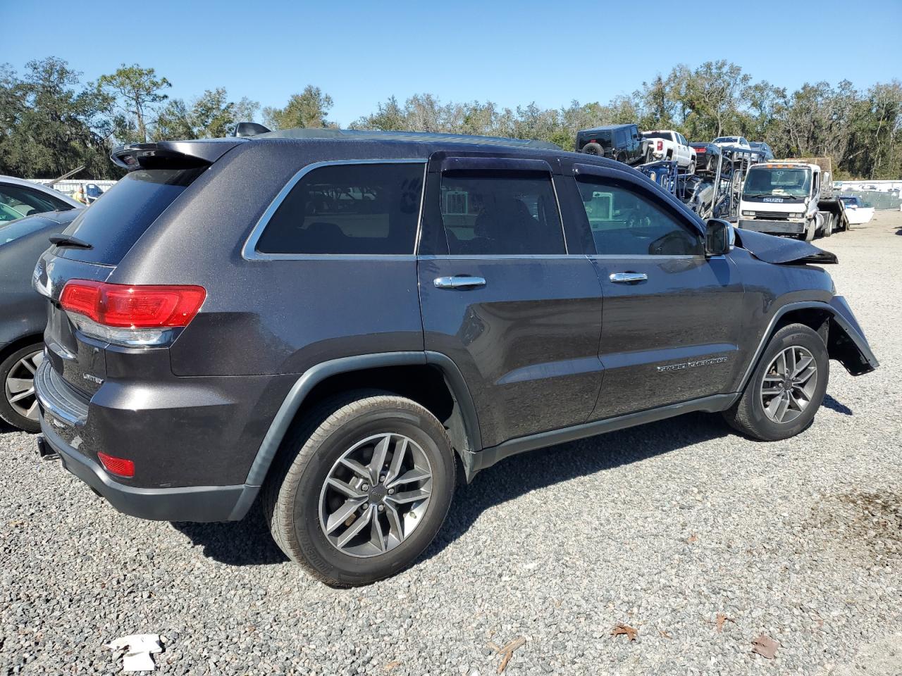 2019 Jeep Grand Cherokee - Image 3