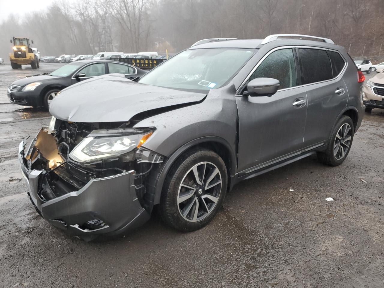 2018 Nissan Rogue - Image 1