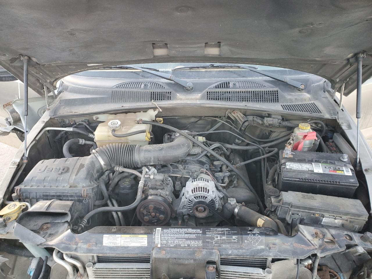 2005 Jeep Liberty (North America) - Image 12