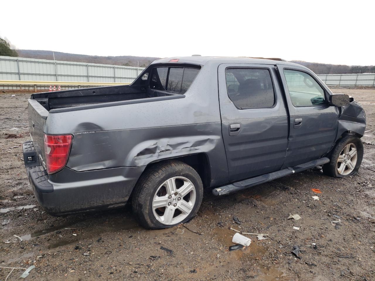 2011 Honda Ridgeline - Image 3