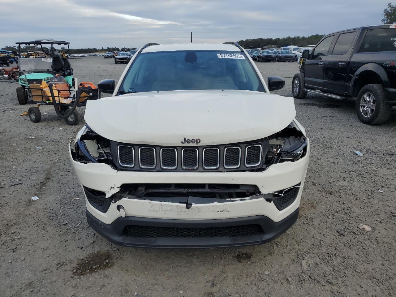 2018 Jeep Compass - Image 5