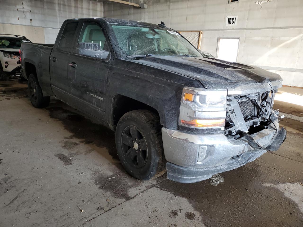 2016 Chevrolet Silverado - Image 4