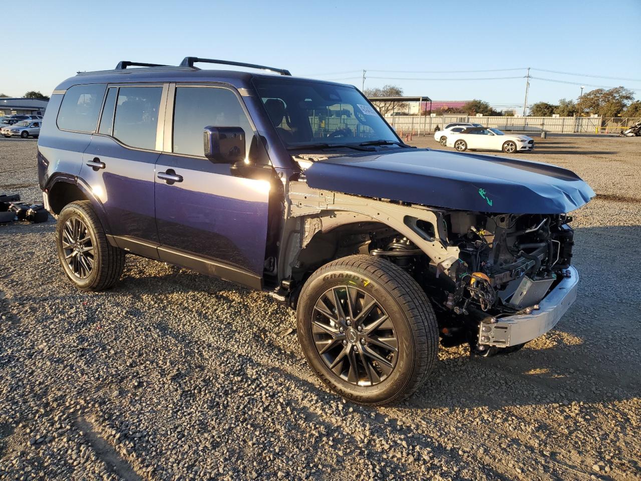 2024 Lexus GX - Image 4