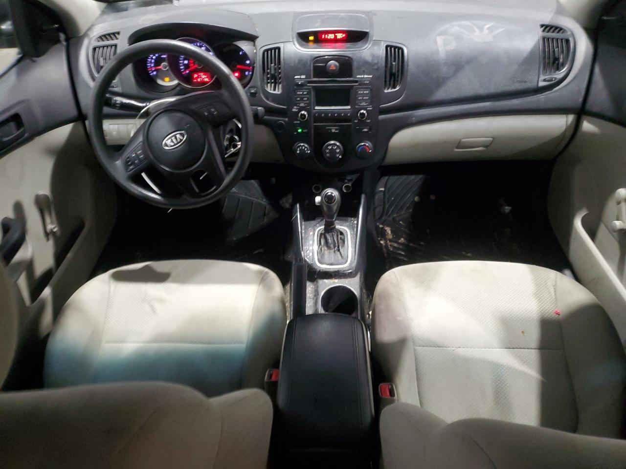 2012 Kia Forte - Image 8