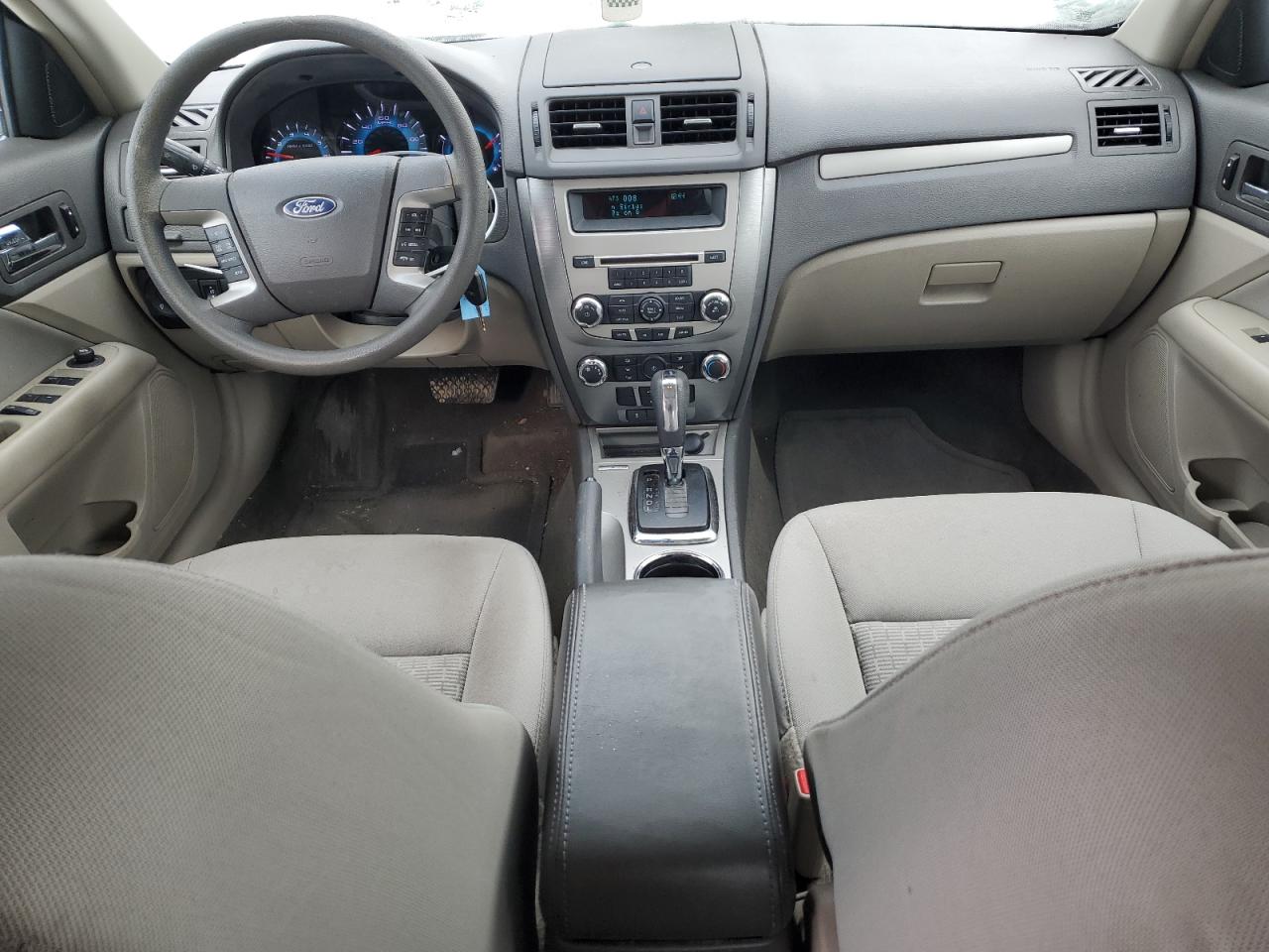 2010 Ford Fusion - Image 8