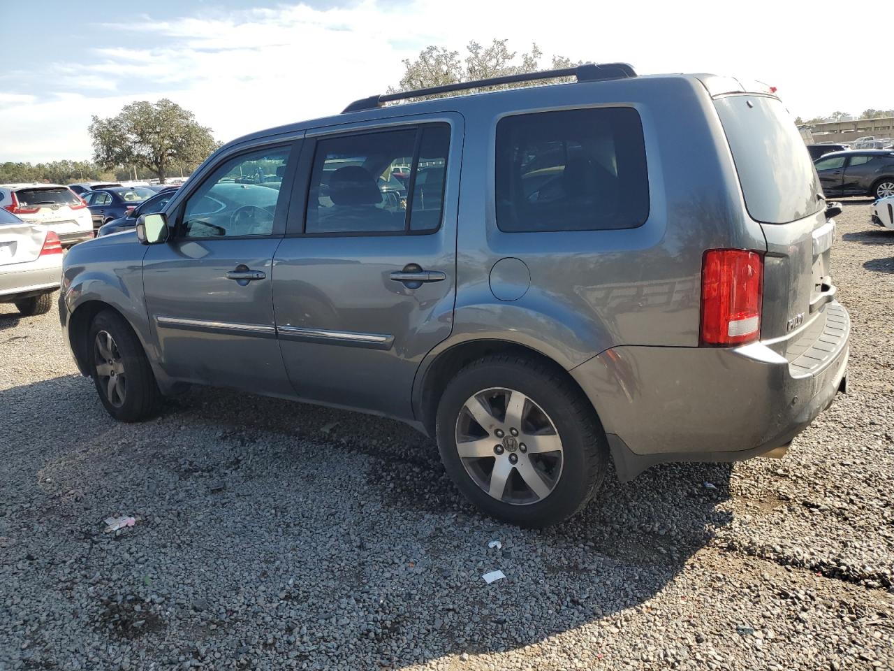 2012 Honda Pilot - Image 2