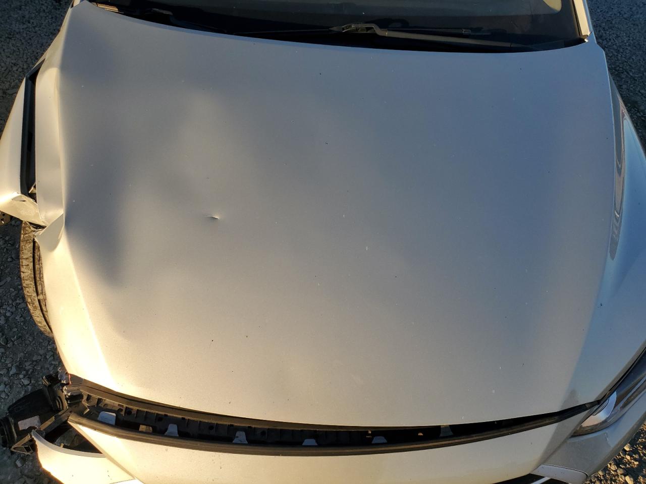 2018 Hyundai Elantra - Image 11