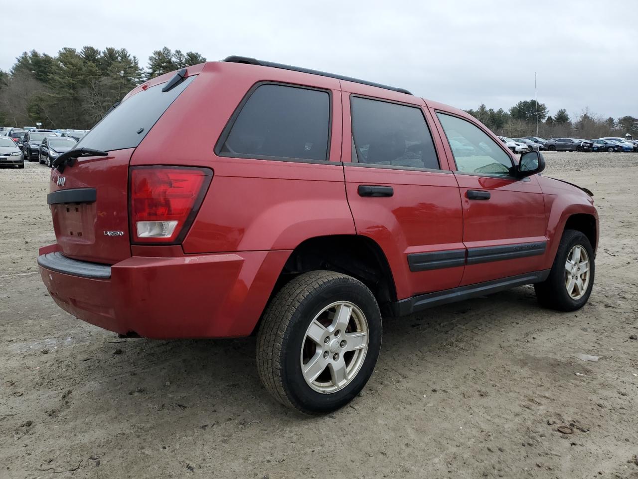 2005 Jeep Grand Cherokee - Image 3