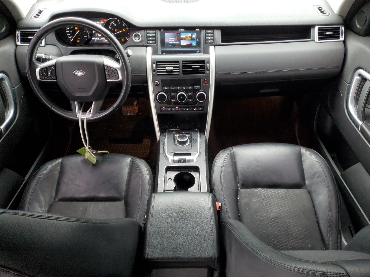 2016 Land Rover Discovery - Image 8