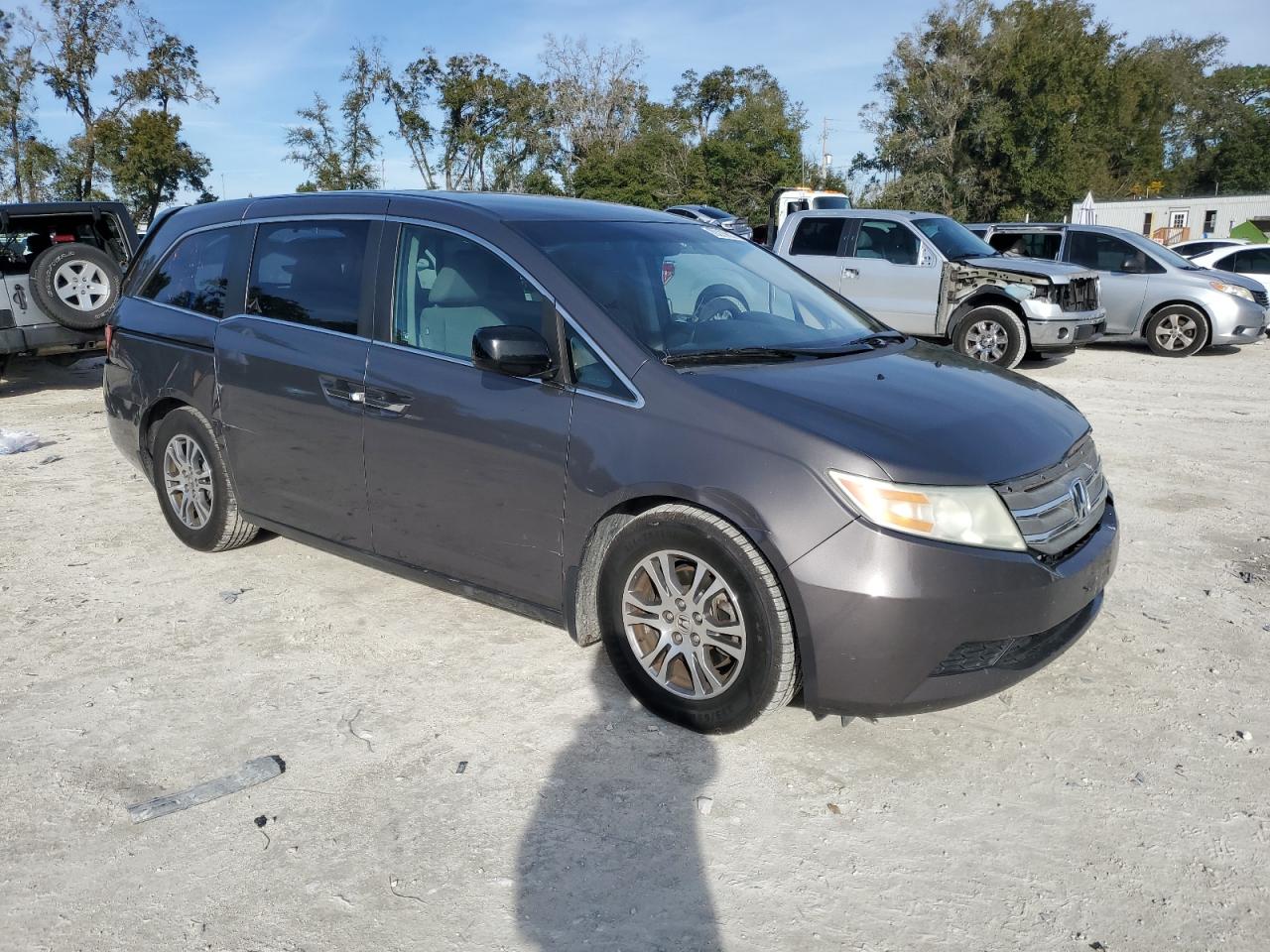 2012 Honda Odyssey - Image 4