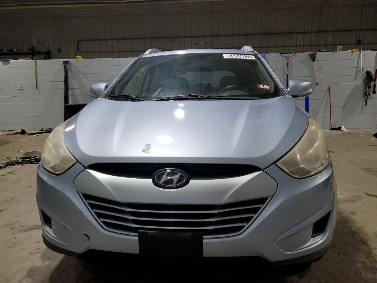 2010 Hyundai Tucson - Image 5