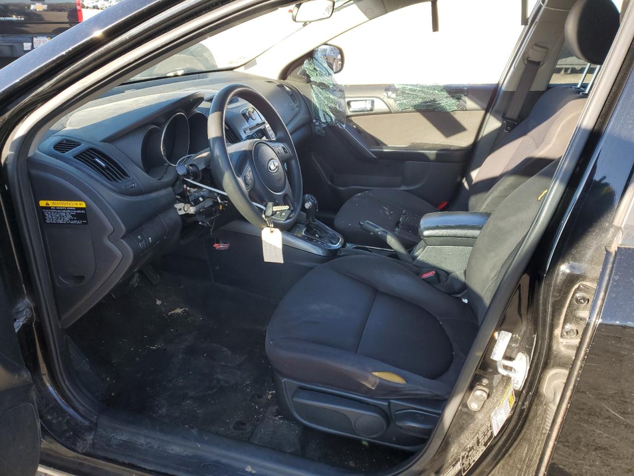 2013 Kia Forte - Image 7