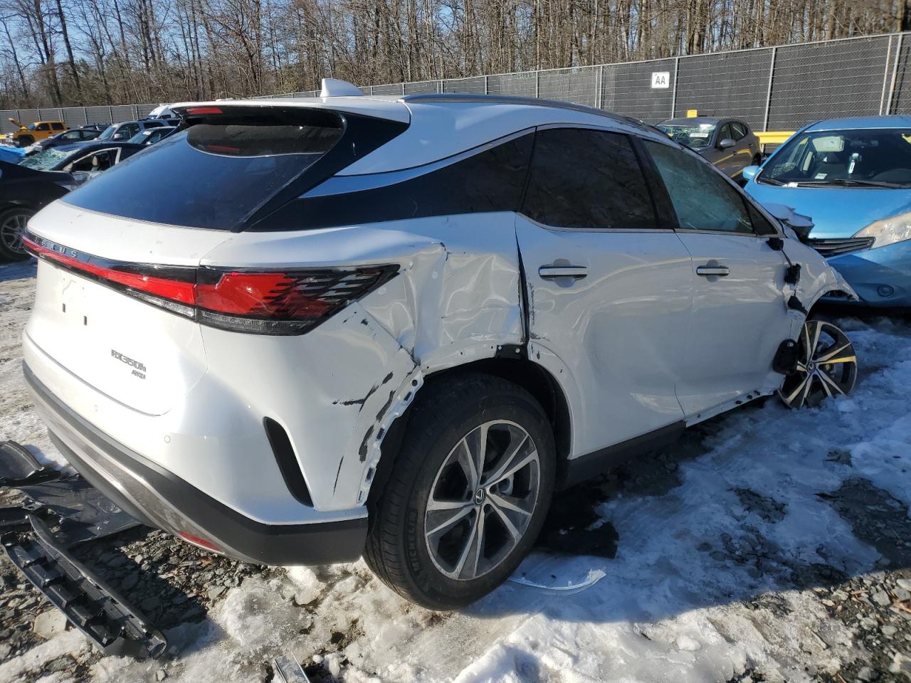 2024 Lexus RX - Image 3