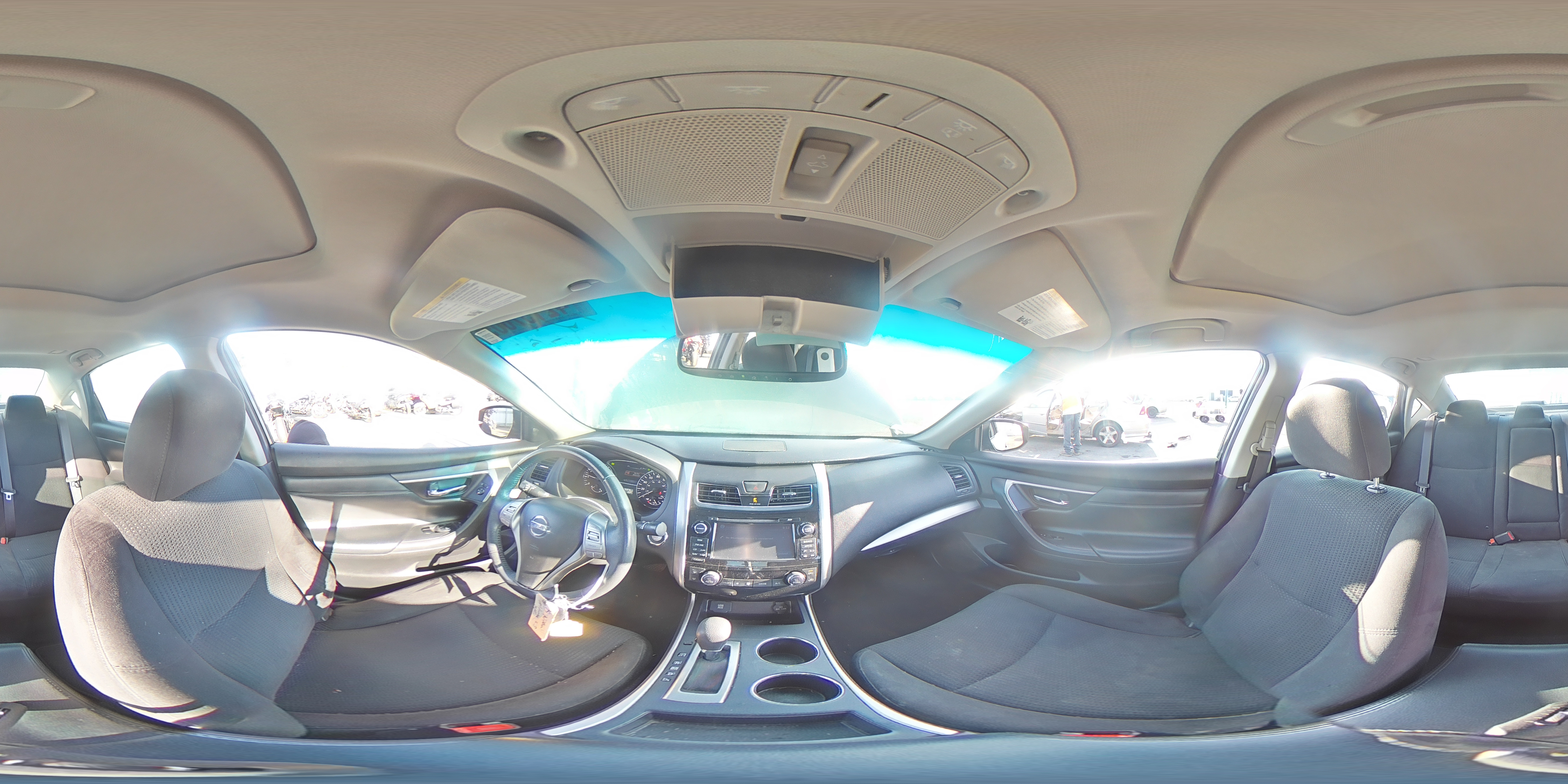 2015 Nissan Altima - Image 12