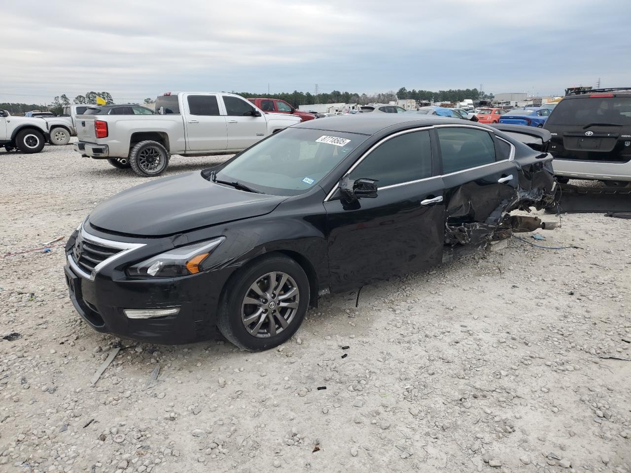 2015 Nissan Altima - Image 1