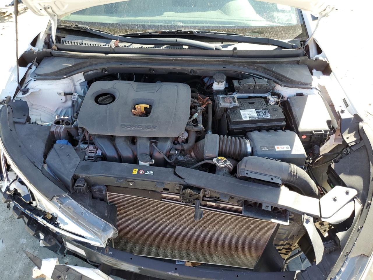 2019 Hyundai Elantra - Image 11