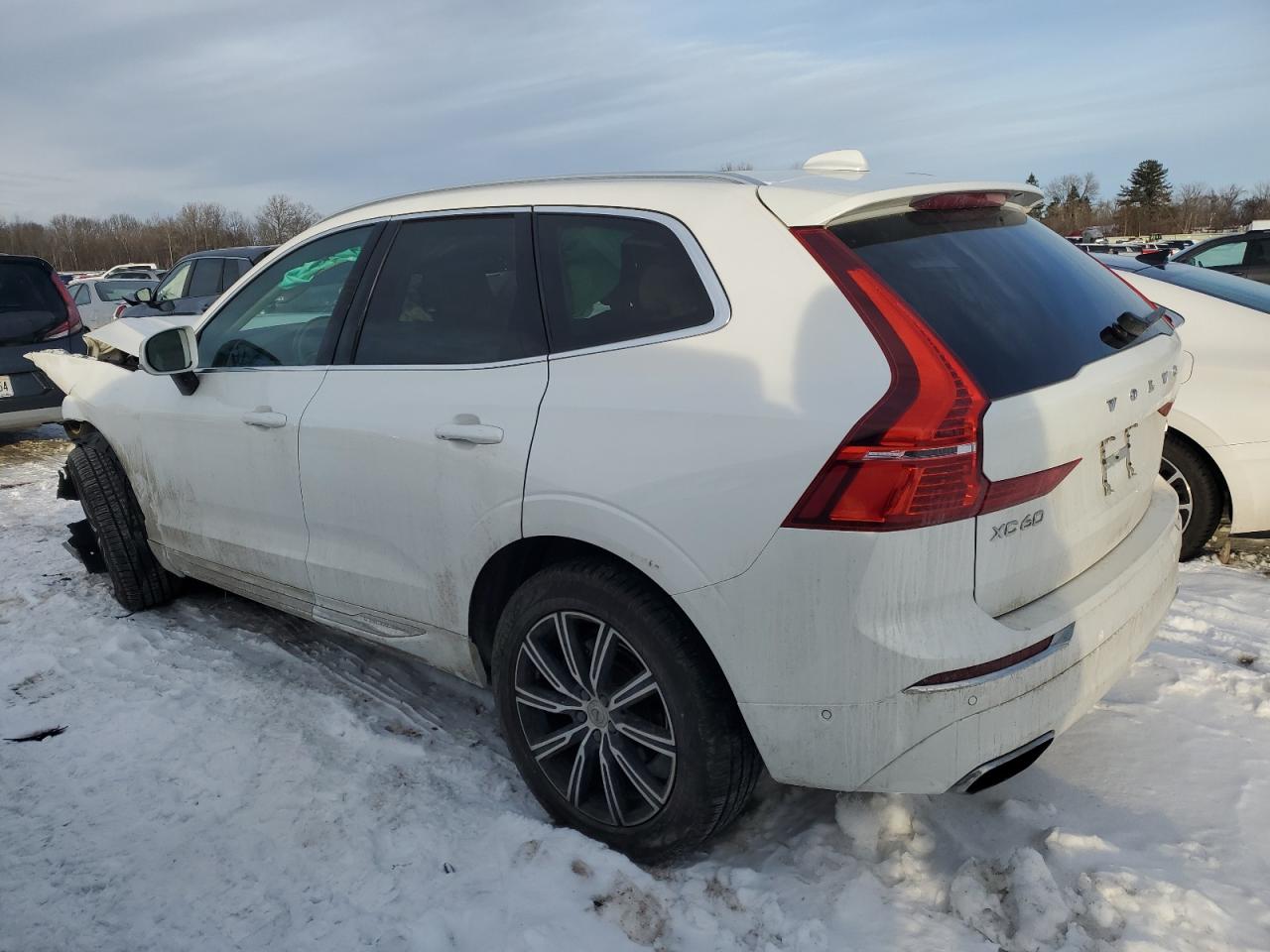 2019 Volvo XC60 - Image 2