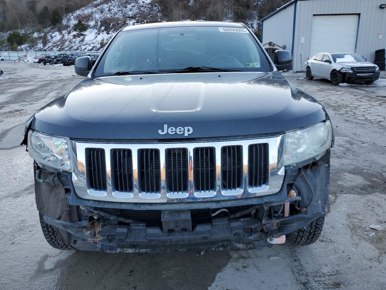 2011 Jeep Grand Cherokee - Image 5