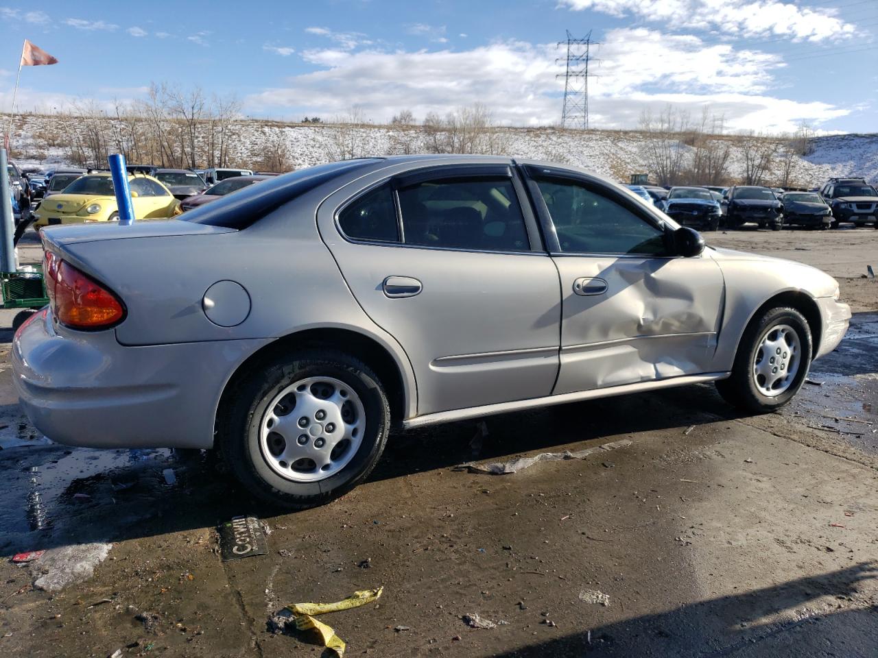 2000 Oldsmobile Alero - Image 3