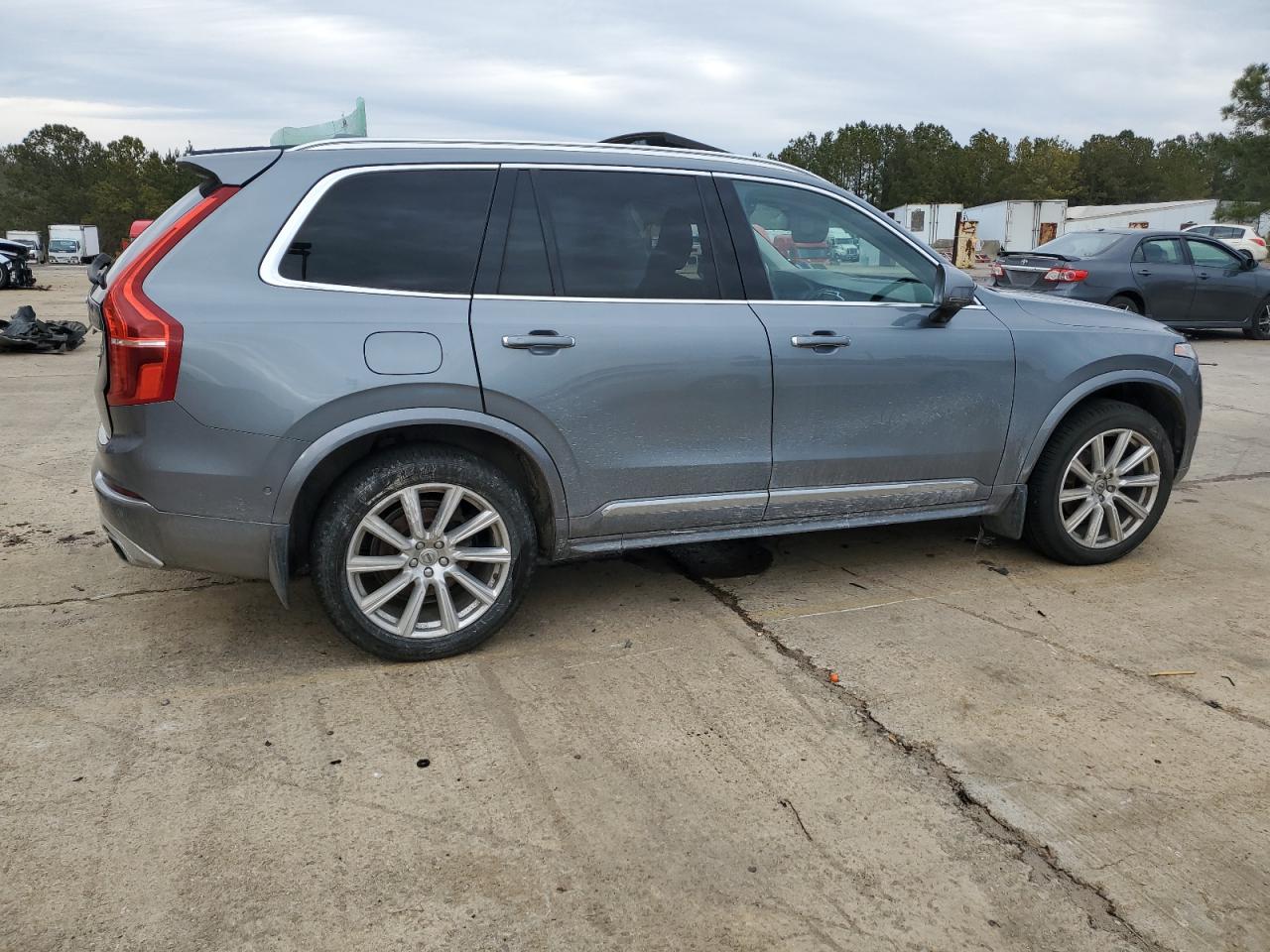 2019 Volvo XC90 - Image 3