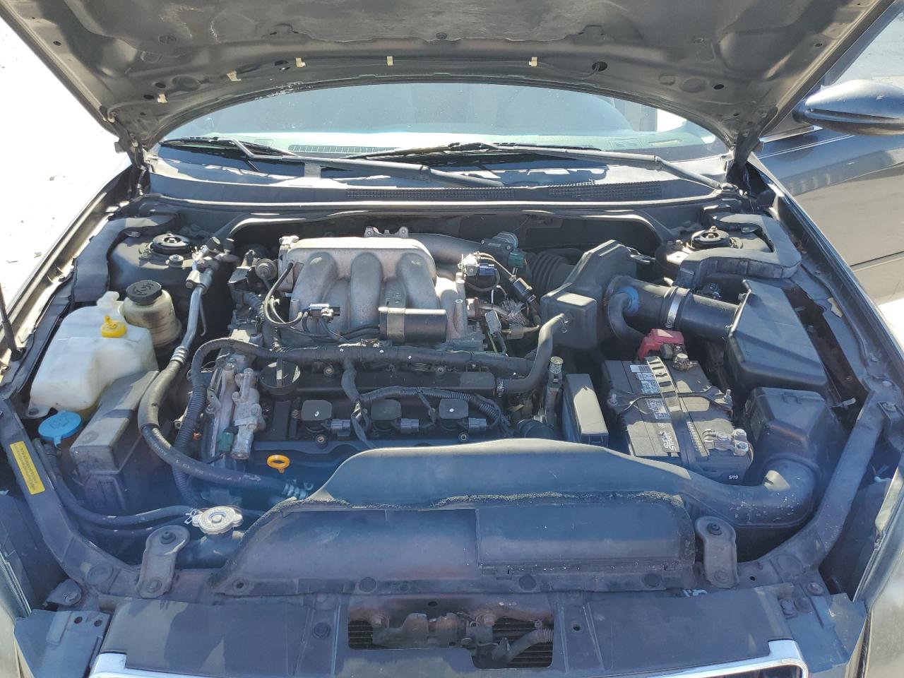 2005 Nissan Altima - Image 12