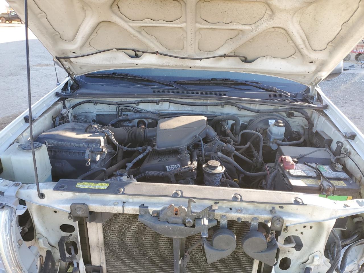 2009 Toyota Tacoma - Image 11
