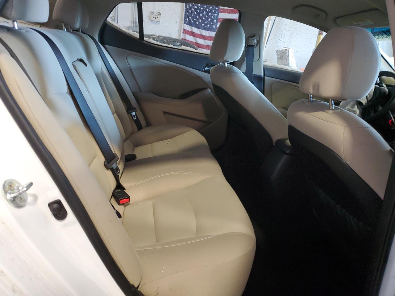 2015 Kia Optima - Image 10