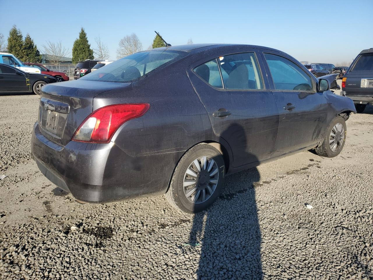 2015 Nissan Versa - Image 3