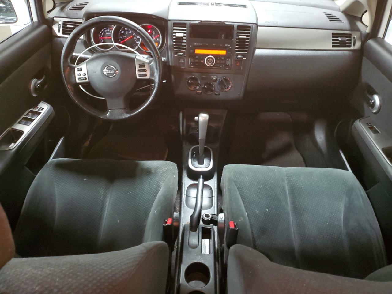 2012 Nissan Versa - Image 8