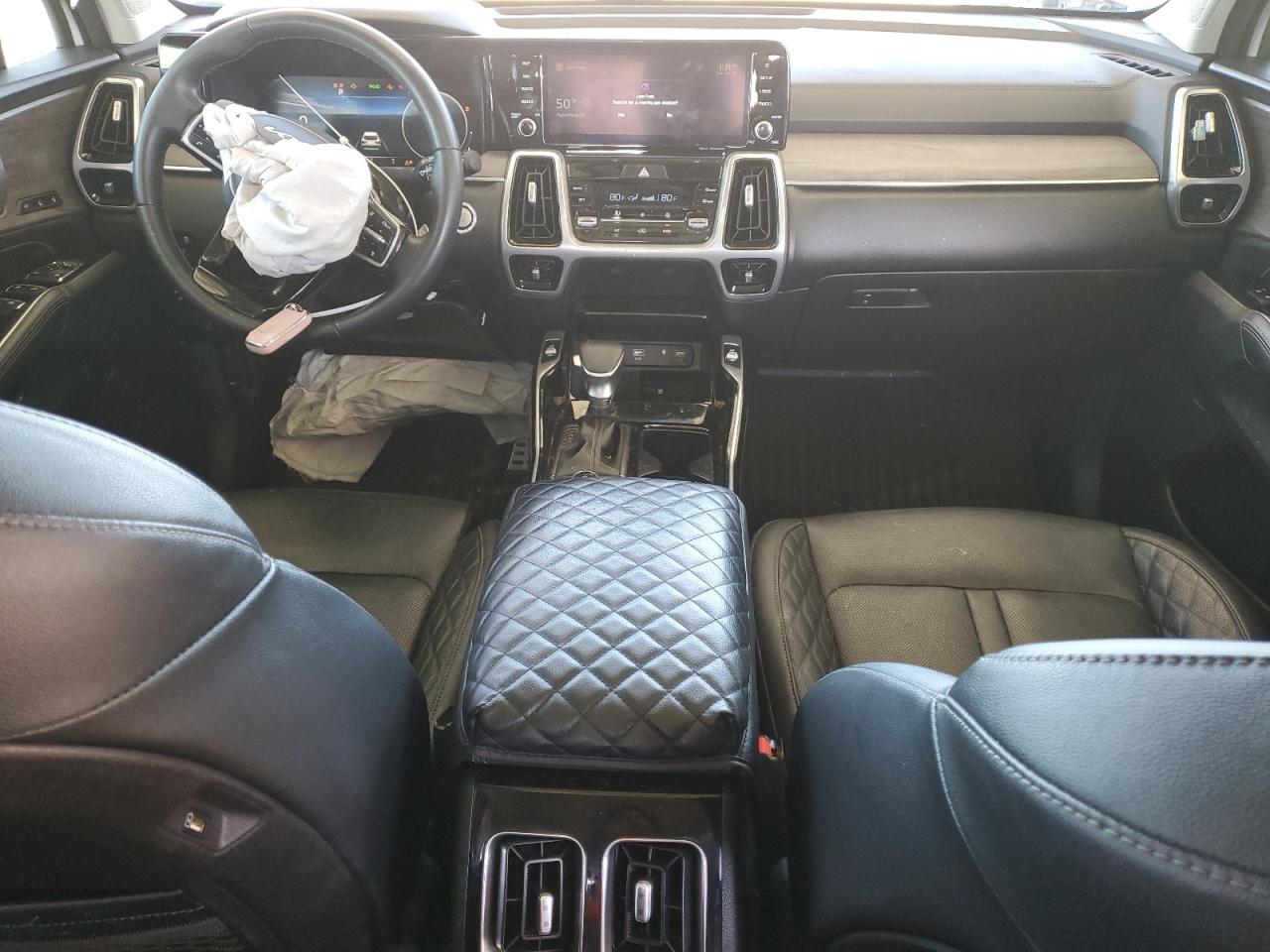 2022 Kia Sorento - Image 8