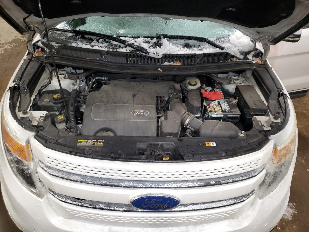 2011 Ford Explorer - Image 12