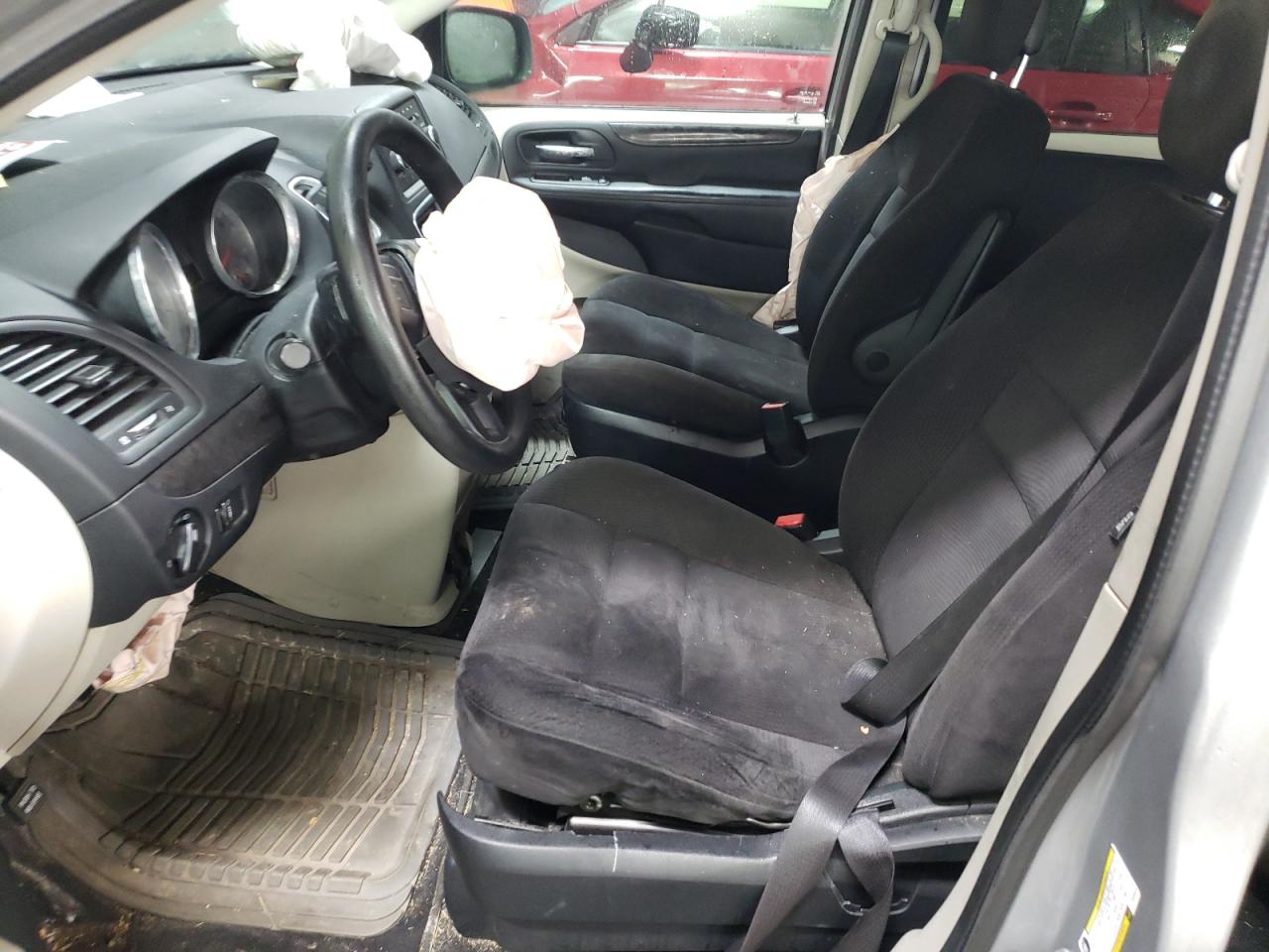 2014 Dodge Caravan - Image 7
