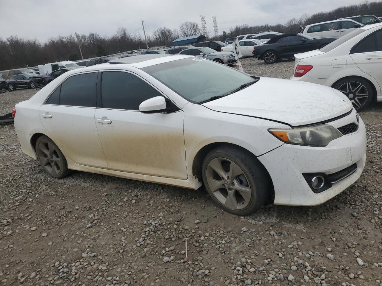 2013 Toyota Camry - Image 4