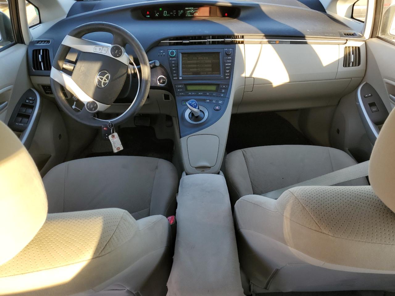 2011 Toyota Prius - Image 8