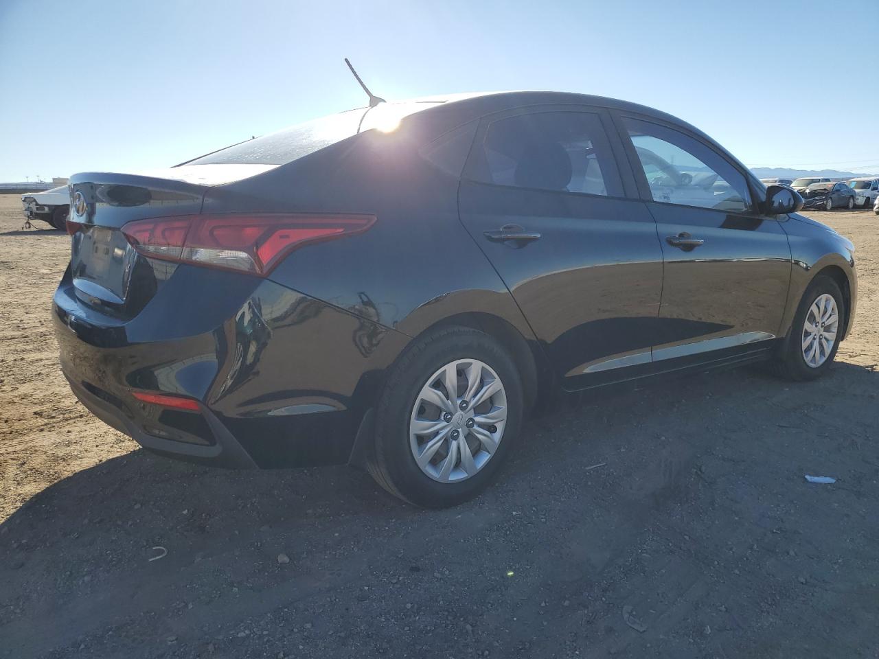 VIN 3KPC24A37KE071942 2019 HYUNDAI ACCENT no.3