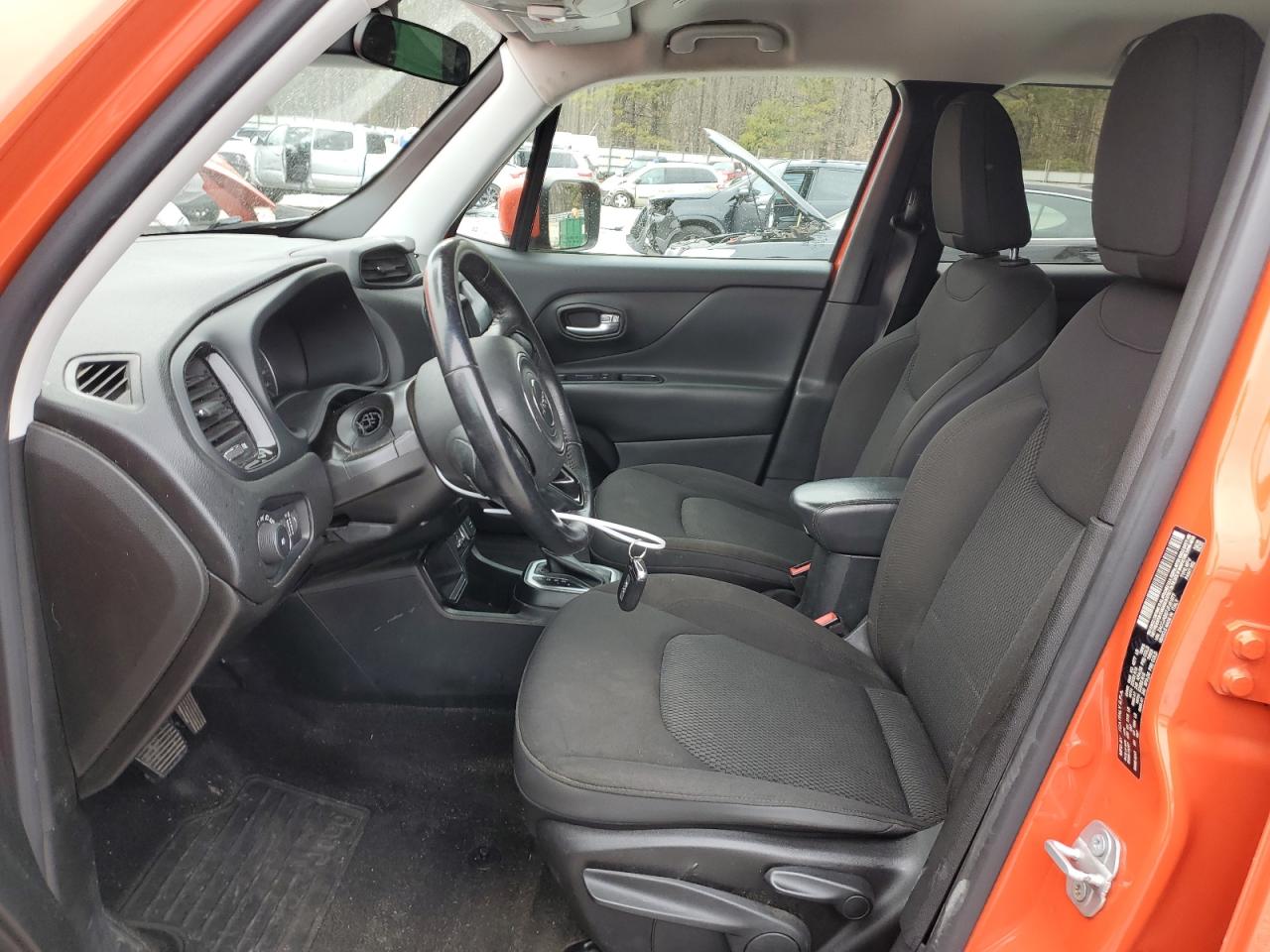 2018 Jeep Renegade - Image 7