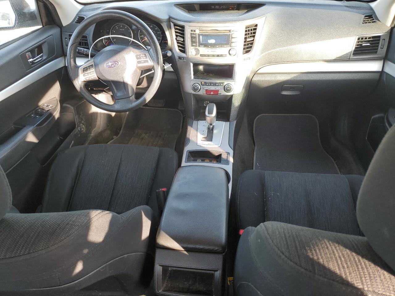 2013 Subaru Legacy - Image 8
