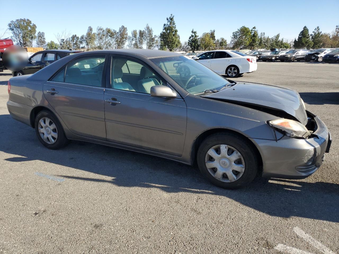 2004 Toyota Camry - Image 4