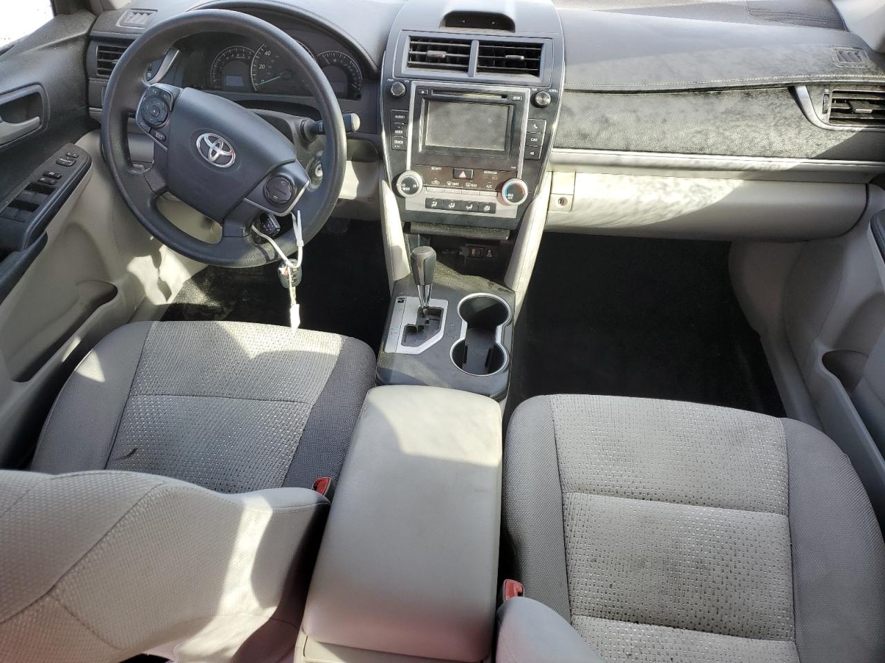 2012 Toyota Camry - Image 8