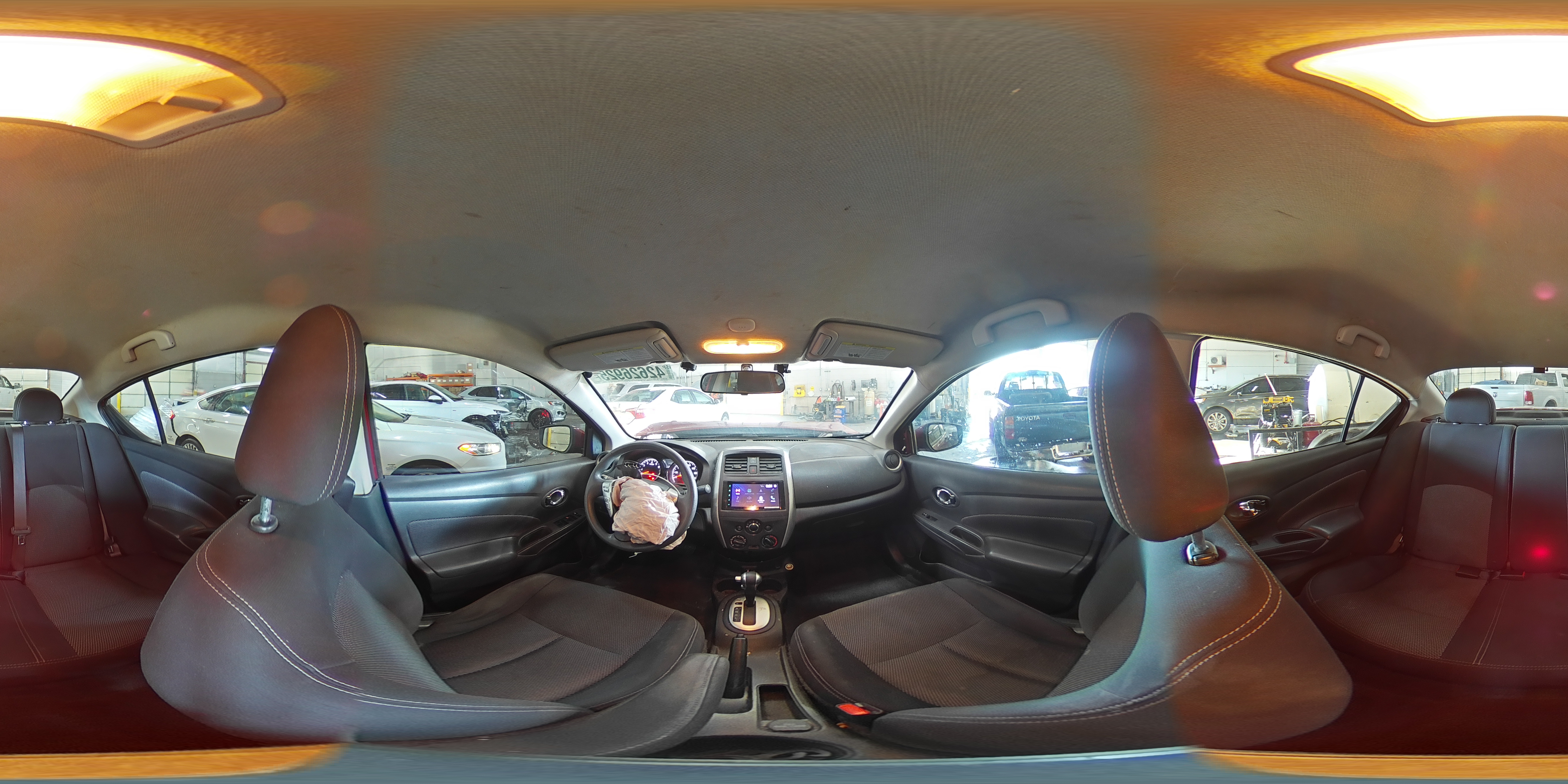 2018 Nissan Versa - Image 14