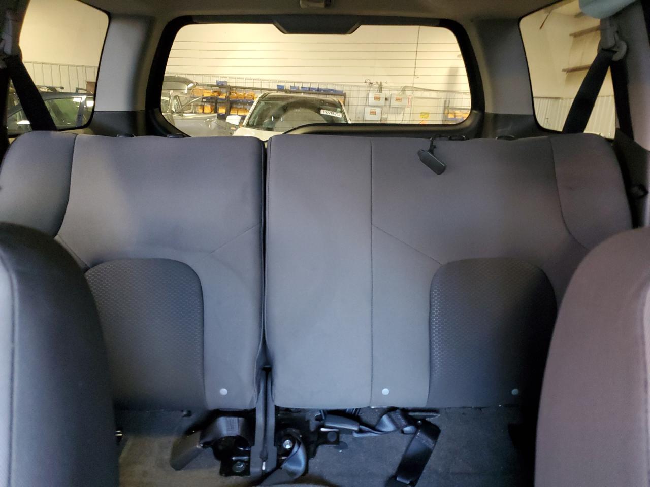 2014 Nissan XTerra - Image 10