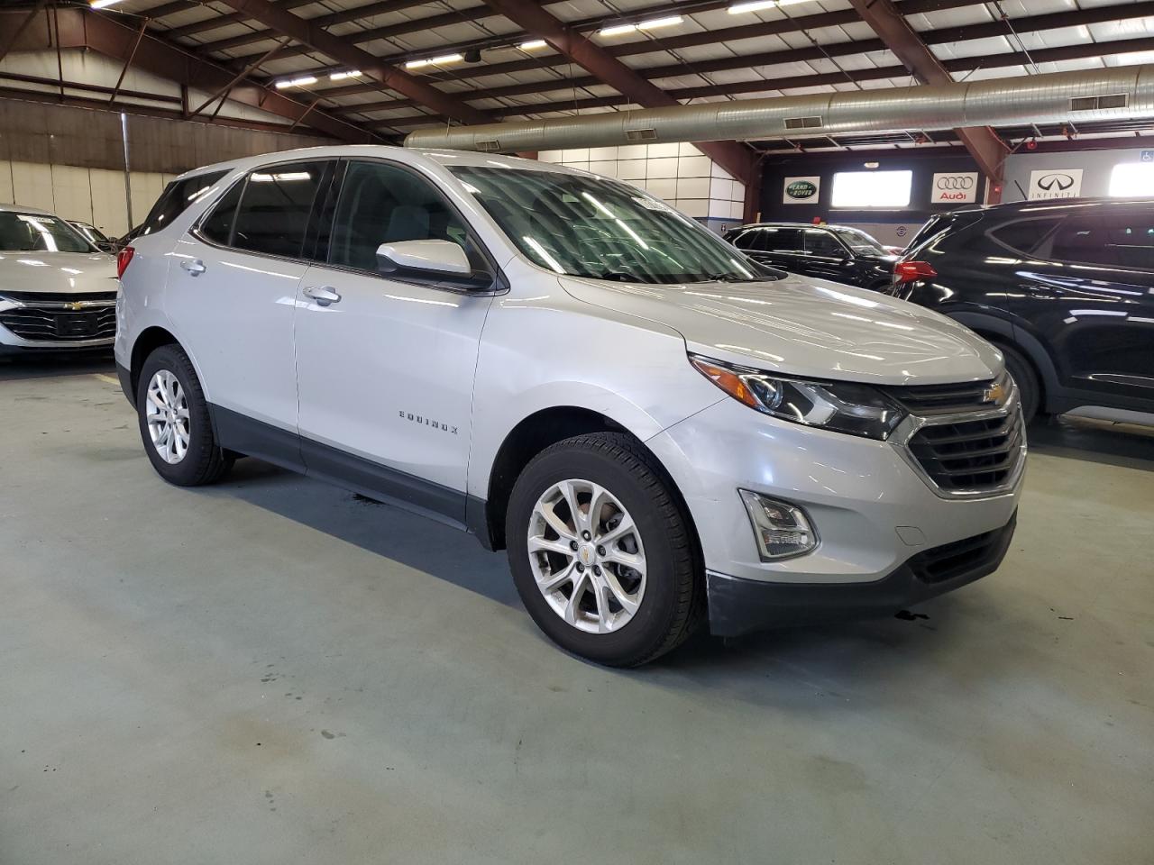 2020 Chevrolet Equinox - Image 4