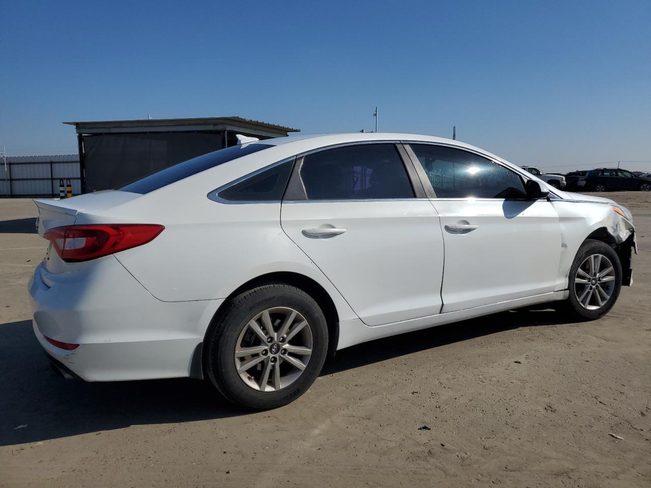 2015 Hyundai Sonata - Image 3