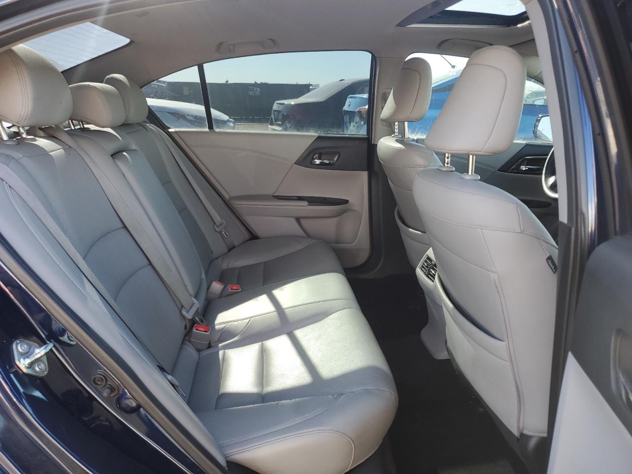 2017 Honda Accord - Image 10