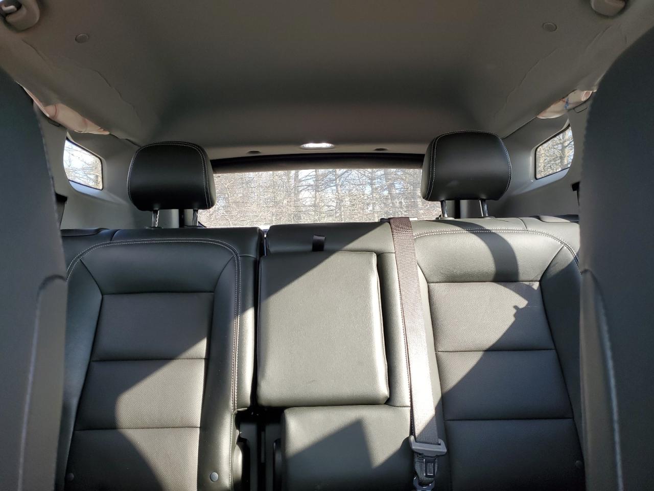 2022 GMC Terrain - Image 10