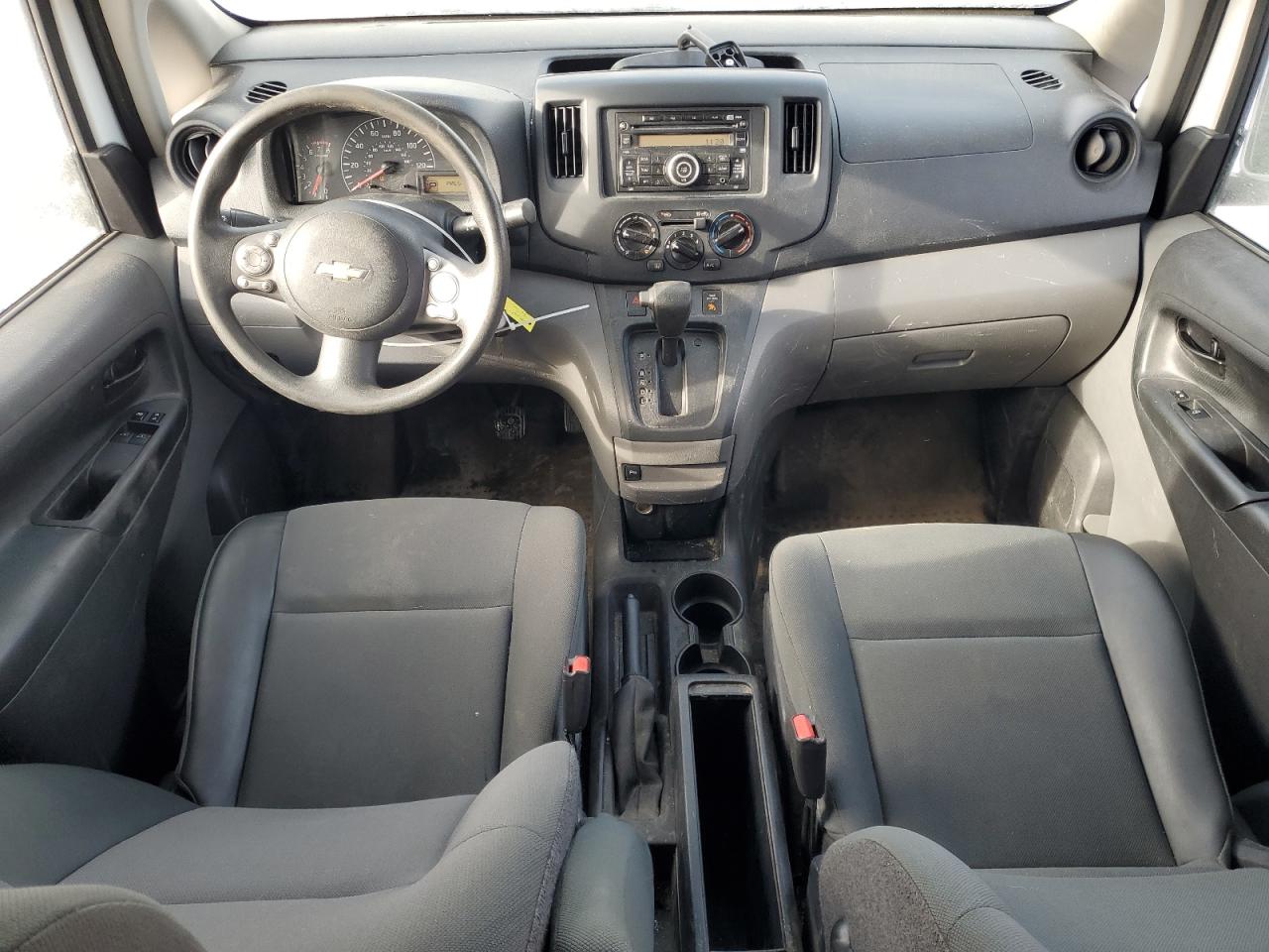 2017 Chevrolet Express - Image 8